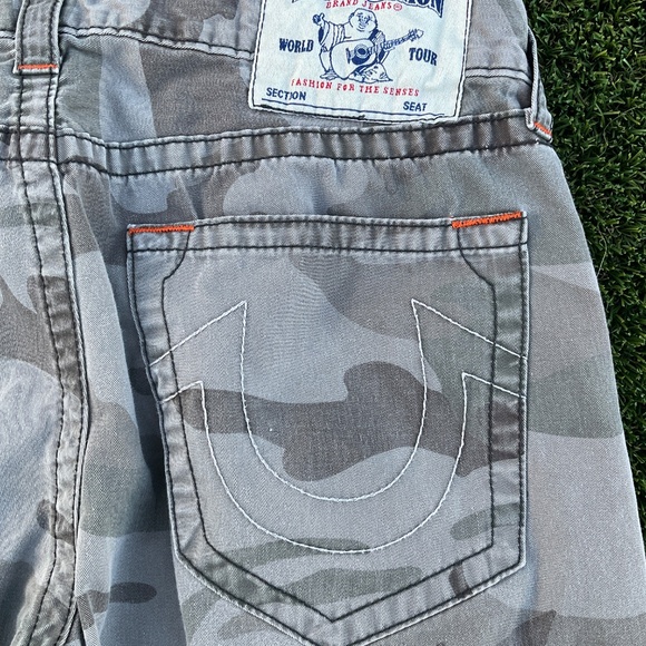 True Religion Mens Pants USED - Picture 6 of 8